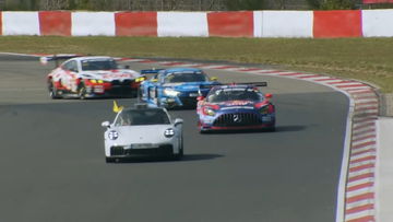 Verstappen schiet weg met ijzersterke start op Nordschleife