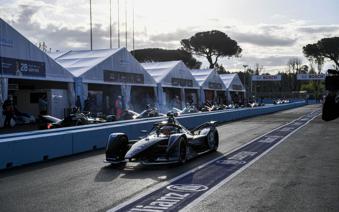 1 EPS703 045842 SB2 9501