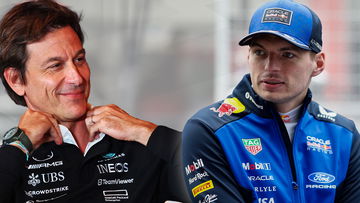 Hezemans: "Wolff wil nu met Verstappen om de tafel"