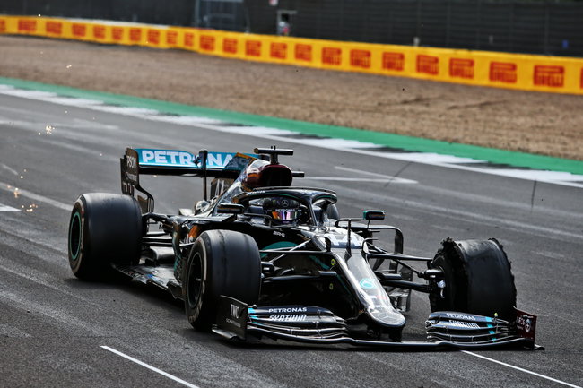 Motor Racing - Formula One World Championship - British Grand Prix - Race Day - Silverstone, England