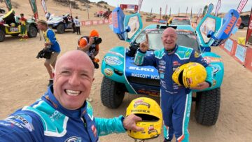 Video: Gebroeders Coronel vliegen over Dakar-parcours in eerste etappe