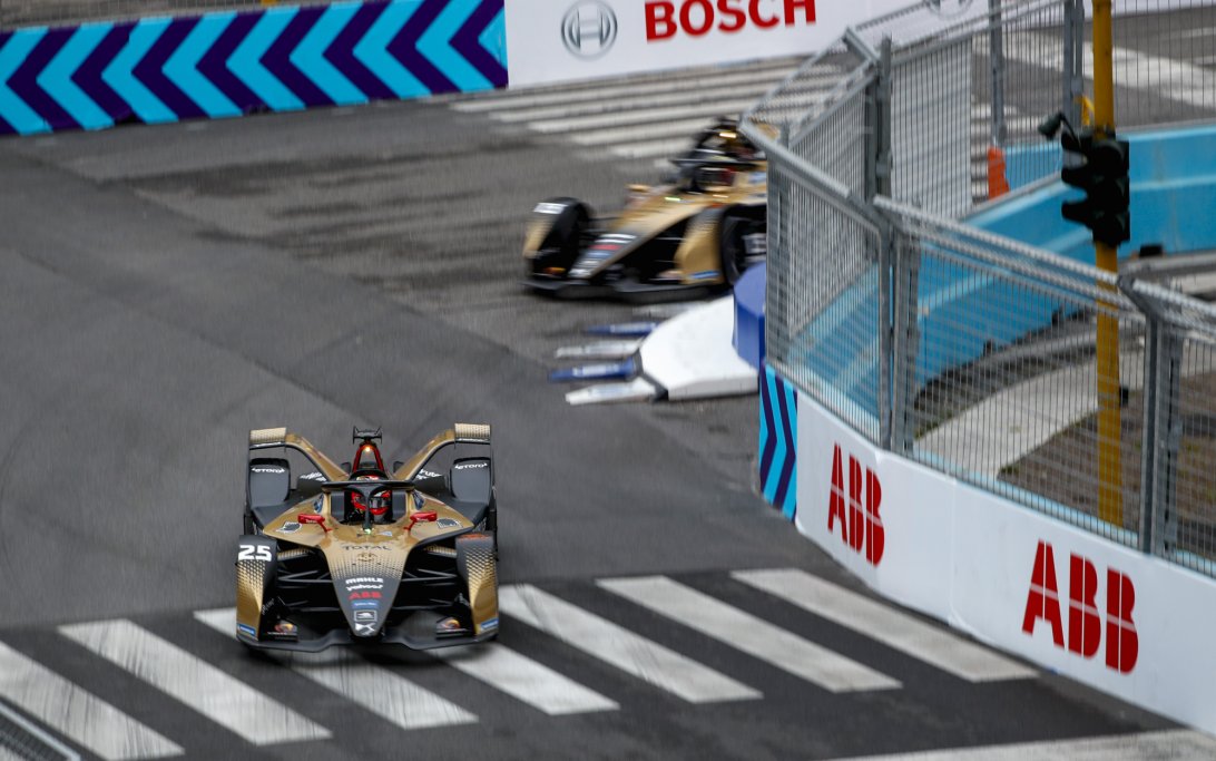 11 EPS704 050027 J6 I6513