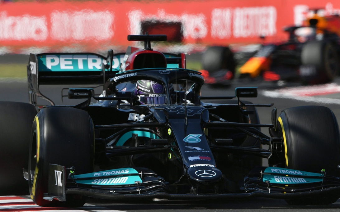 Hamilton Verstappen Hungary