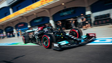 Hamilton leads Verstappen in first practice for Turkish GP