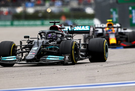 Hamilton win Russia