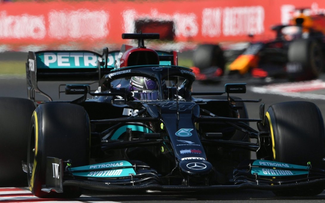 Hamilton Verstappen Hungary
