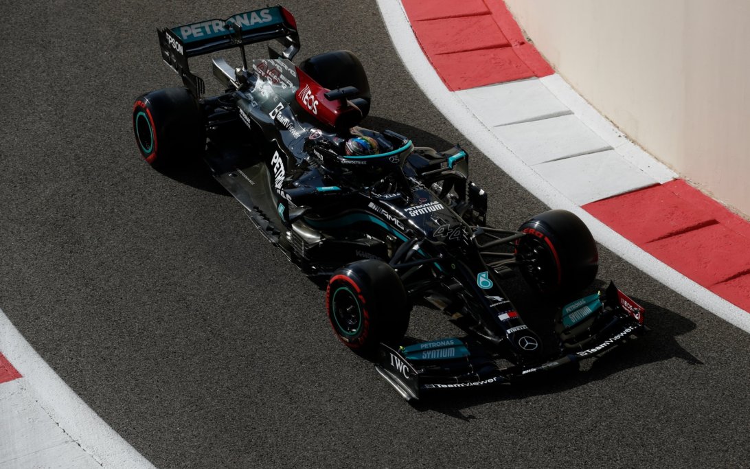 Hamilton Abu Dhabi