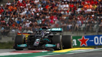 Did Mercedes give up too easily with Hamilton at the Austrian GP?