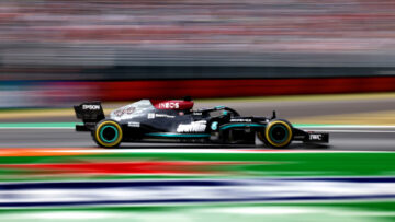 Should Hamilton take a new engine and grid penalty?
