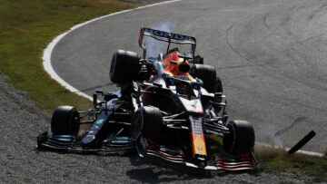 F1-steward wijst naar Verstappen en Hamilton: "Ze hebben het gevaarlijker gemaakt!"