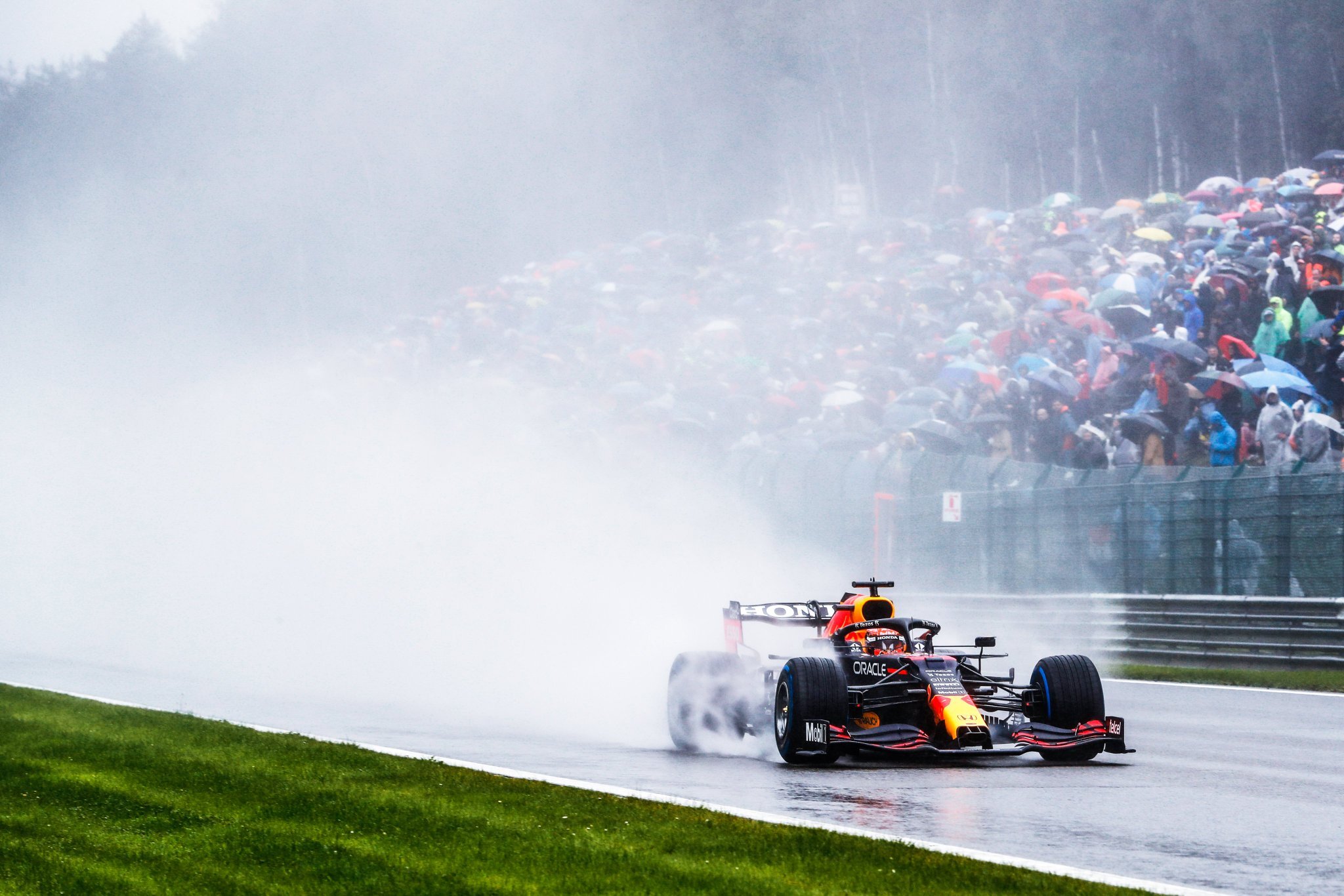 Verstappen regen Spa Belgium 2021