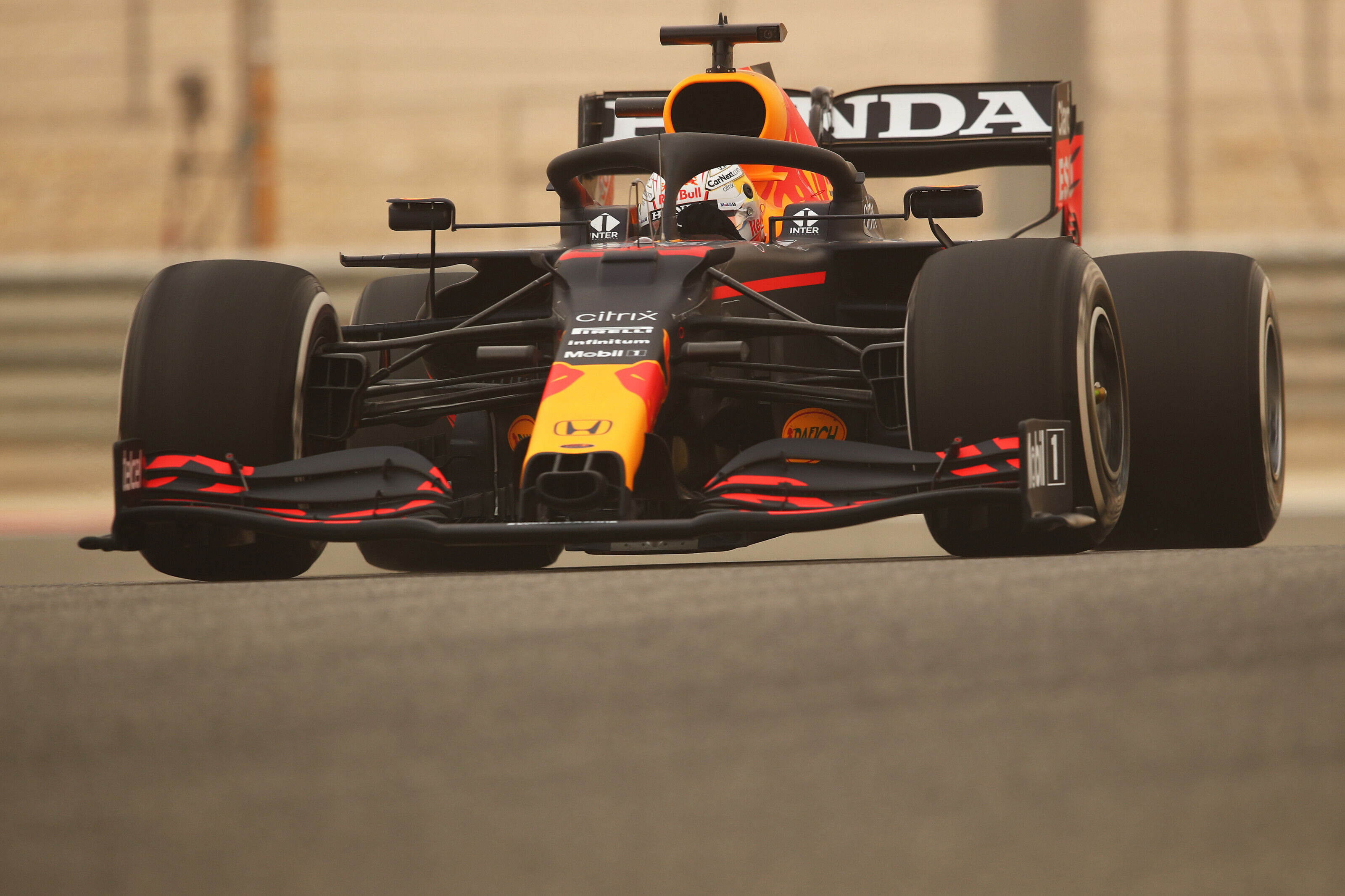 Verstappen bahrein test