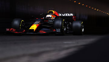 Verstappen snelste man in derde training, Schumacher crasht hard in Monaco