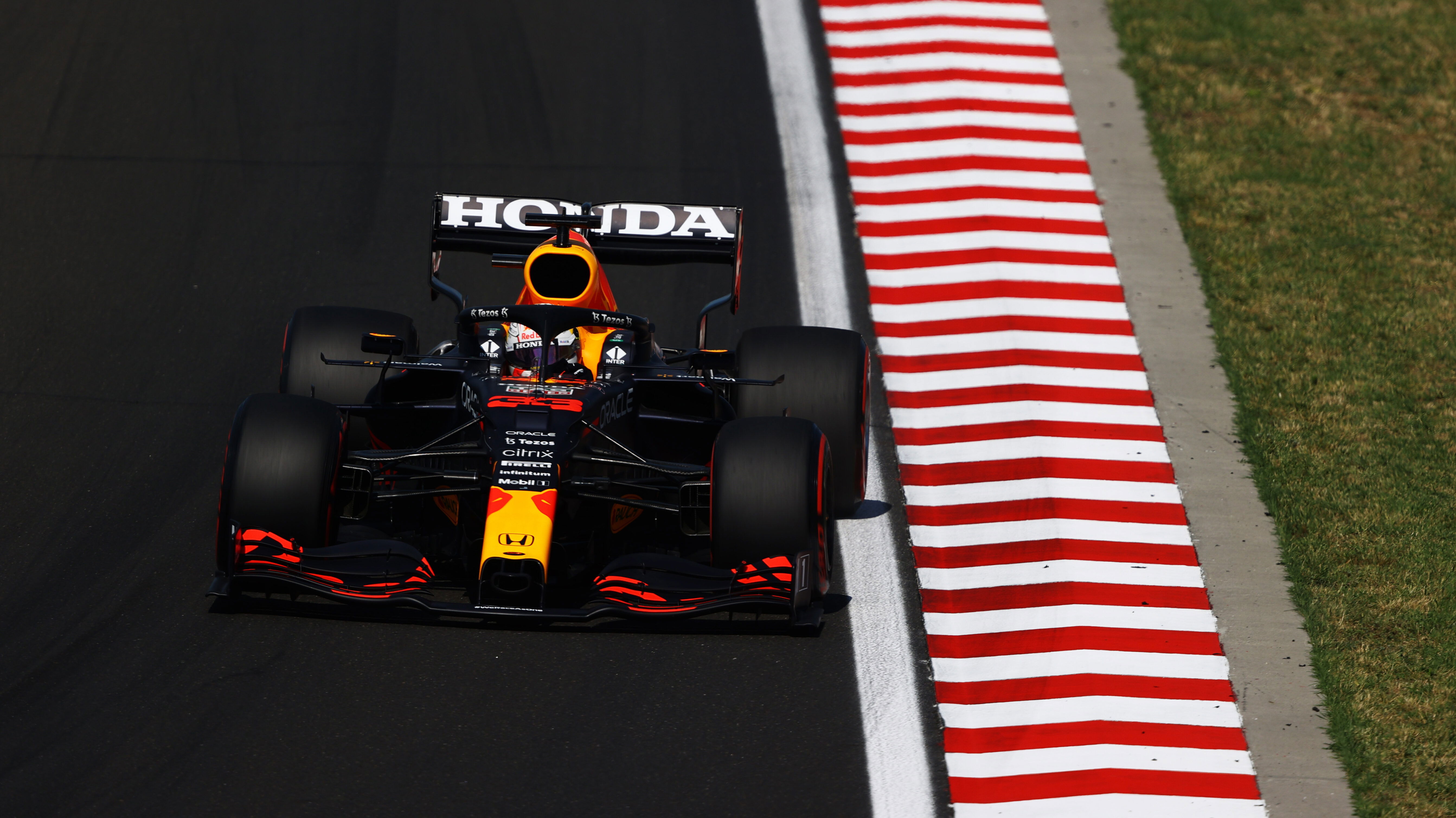 Verstappen Hungary 2021