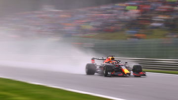 Video: Het regen-debacle op Spa-Francorchamps in de kortste F1-race ooit