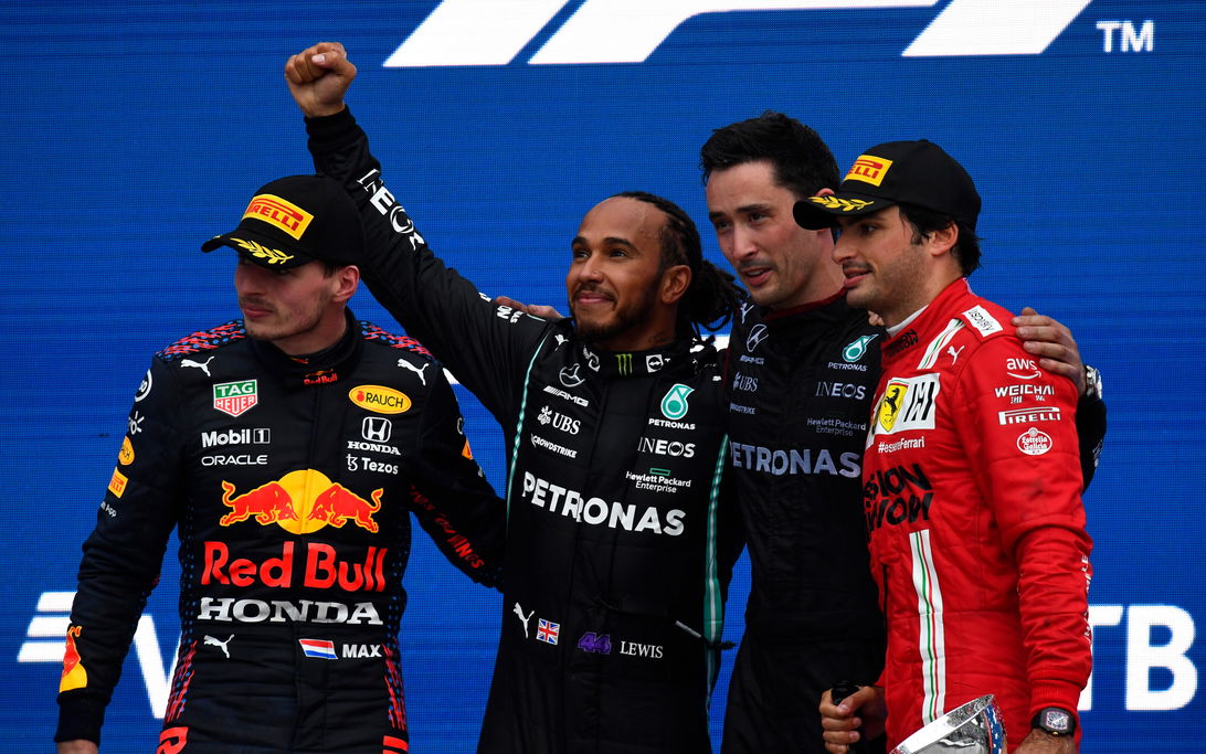 Podium Russian GP Verstappen Hamilton Sainz