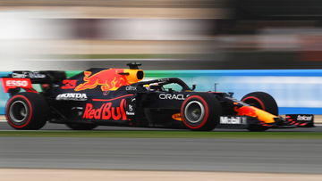 Verstappen tops first practice, issues for Hamilton