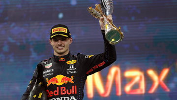 Video: Red Bull reveal new footage of Verstappen's title charge