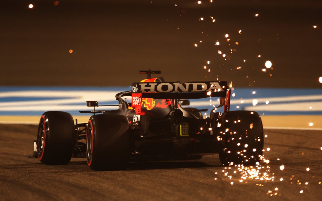 Verstappen Bahrain firework