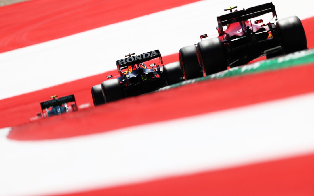 Verstappen Sainz Austria