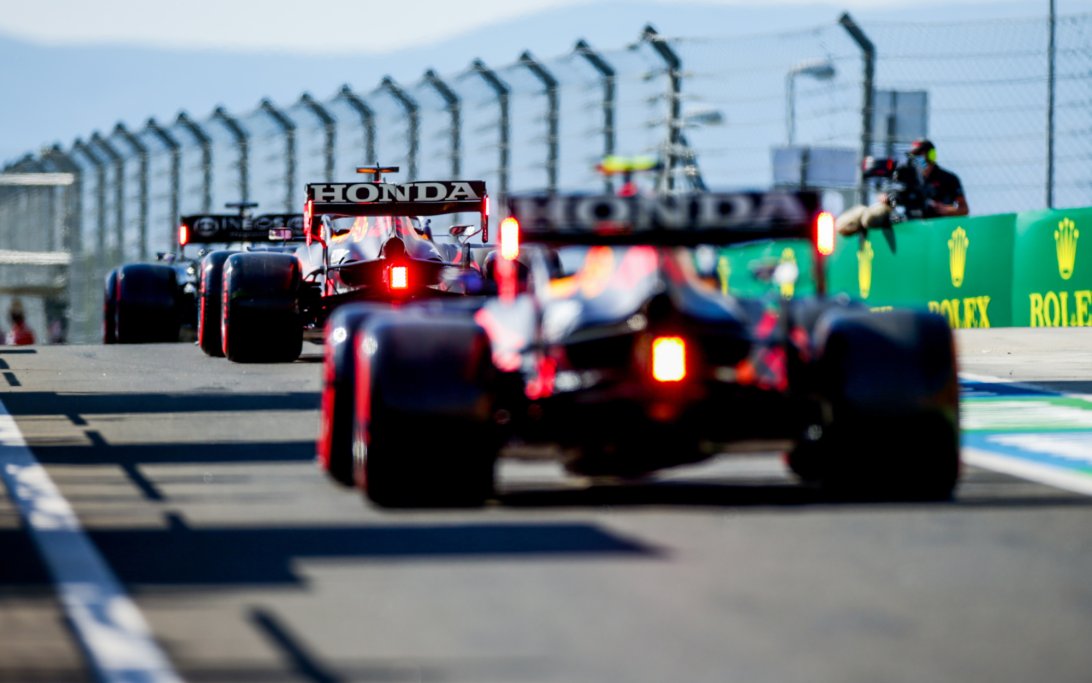 Verstappen Perez Hungary