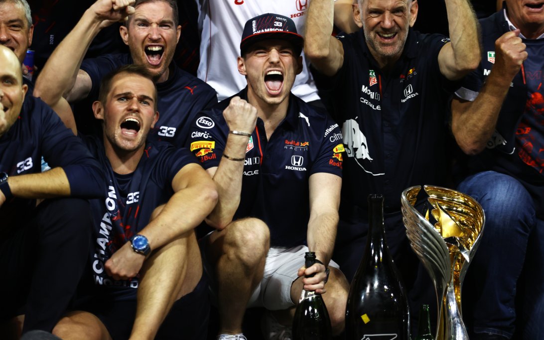 Verstappen Abu Dhabi 2021