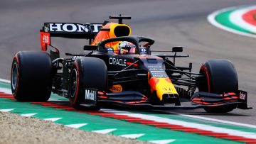 Hamilton troeft Red Bulls af in razend spannende kwalificatie GP Emilia-Romagna