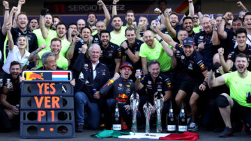 Video: Incredible scenes as Red Bull celebrate in Mexico!