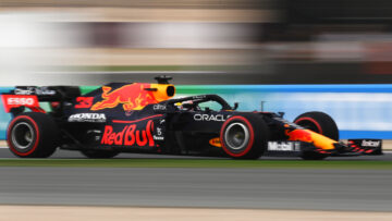 Verstappen tops first practice, issues for Hamilton