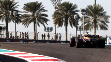 Live: Reacties uit F1-wereld na prachtige poleposition Verstappen