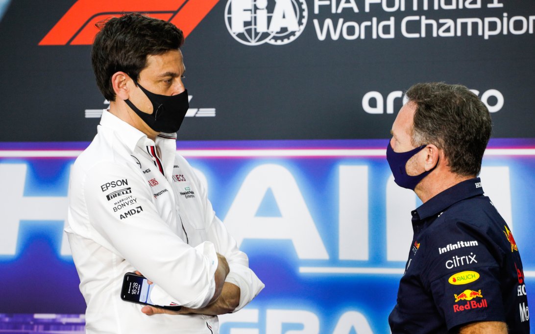 Toto Wolff Reflexiona Sobre la Salida de Christian Horner de Red Bull: '¿A Quién Debería Odiar Ahora?'