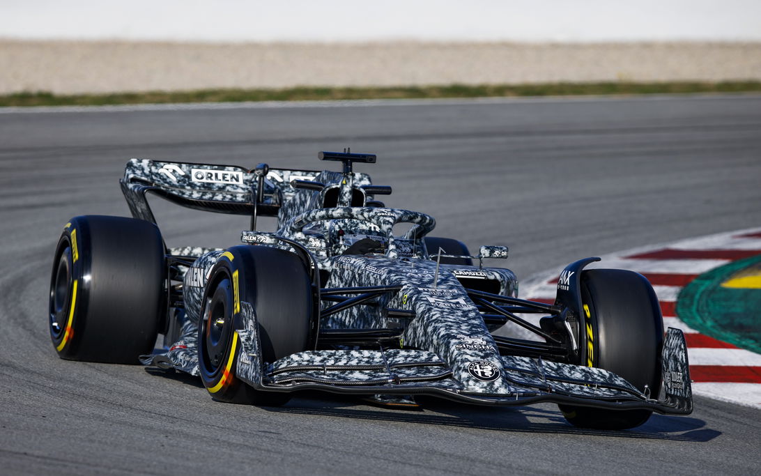 2022 Pre Season Testing Spain Day 1