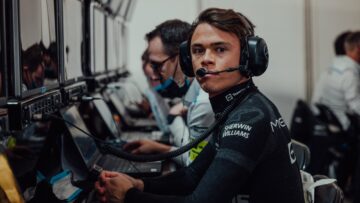 Video: Wereldkampioen De Vries begint Formule E-seizoen in mineur na fout in training