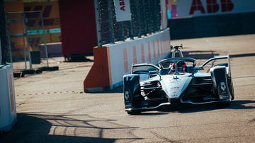 De Vries beats Mortara to Berlin E-Prix victory