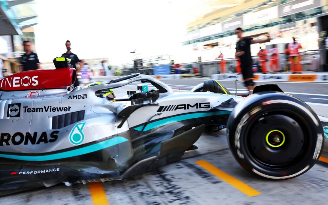 Uitslag eerste vrije training Formule 1 GP Abu Dhabi 2022 RacingNews365 Uitslag eerste vrije training Formule 1 GP Abu Dhabi 2022 RacingNews365