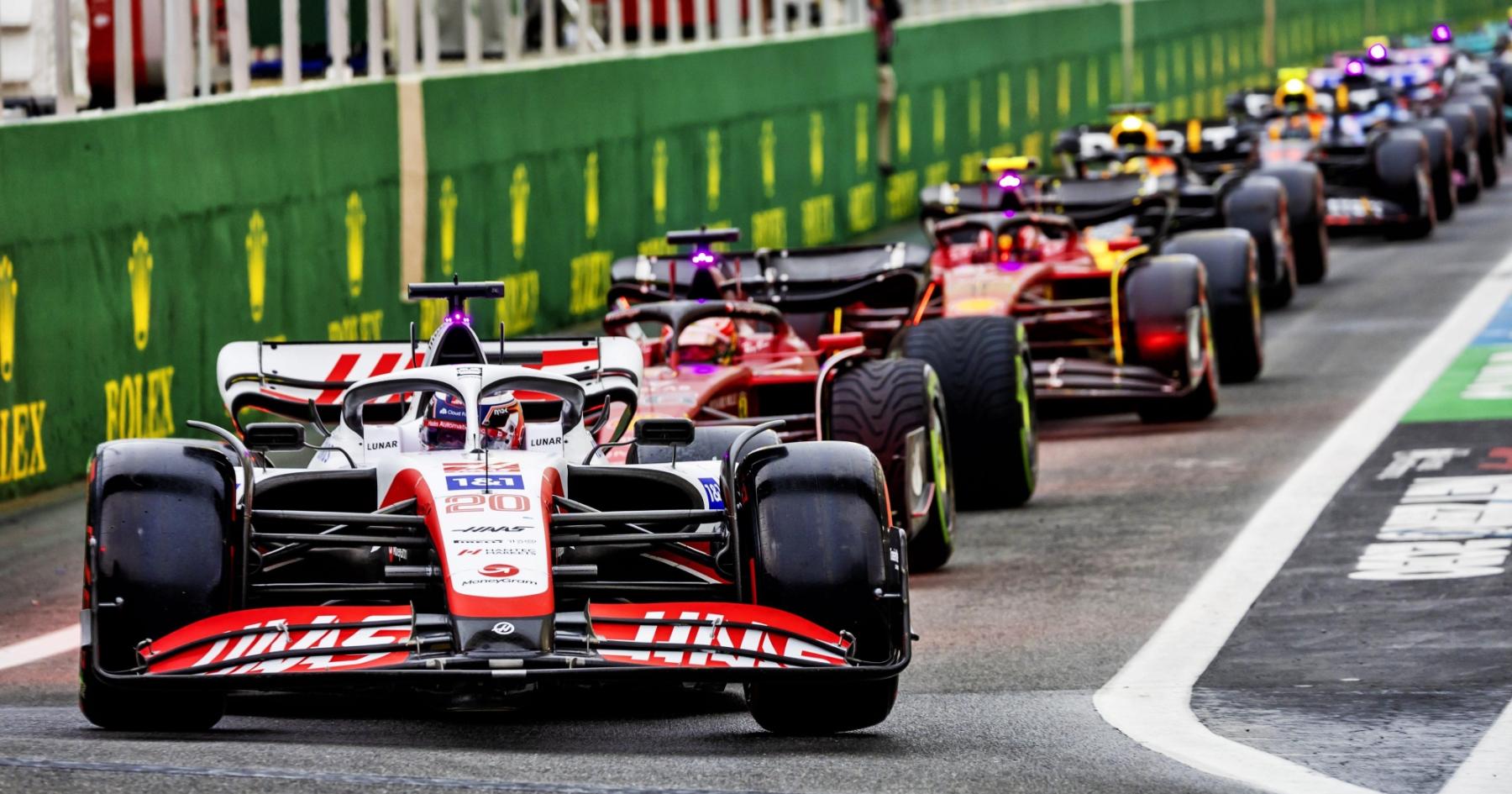 Hoe laat begint de sprintrace Formule 1 GP Brazilië 2022? RacingNews365 Hoe laat begint de sprintrace Formule 1 GP Brazilië 2022? RacingNews365