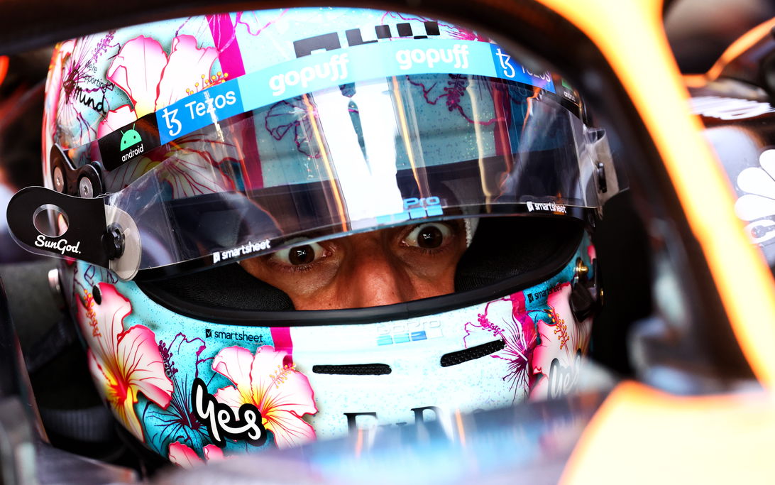 Ricciardo crazy eyes