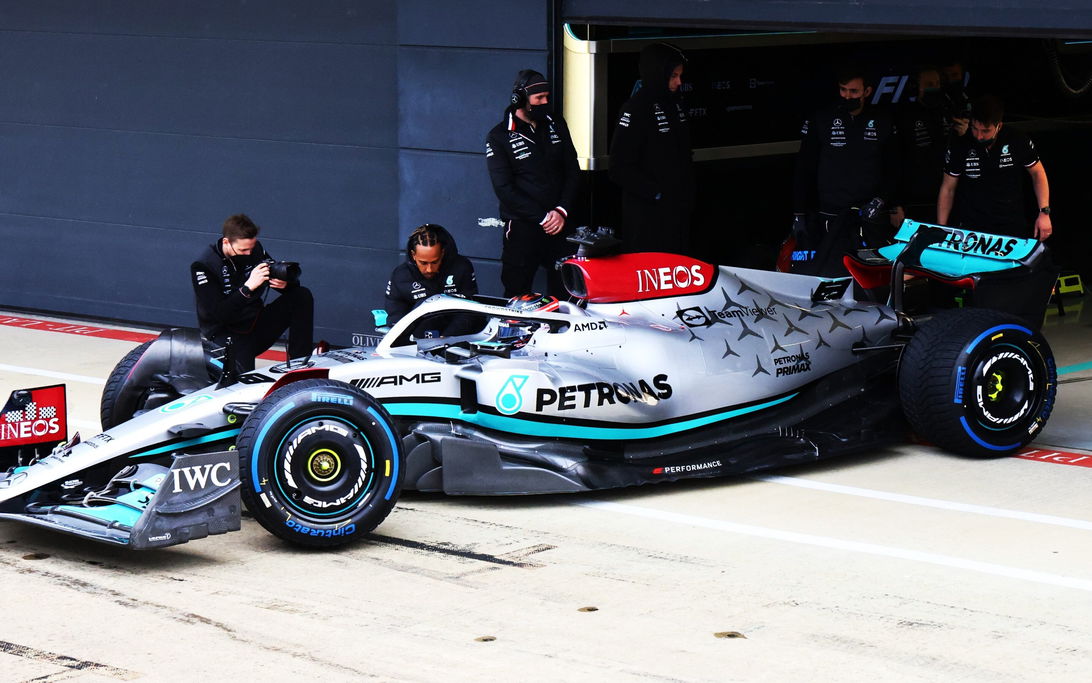 Russell Mercedes Silverstone high res