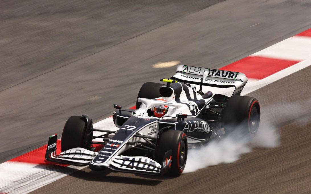 Tsunoda Bahrein test