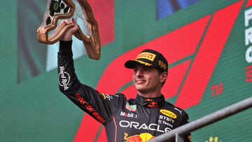 Magistrale Verstappen declasseert concurrentie met fenomenale inhaalrace - terugblik