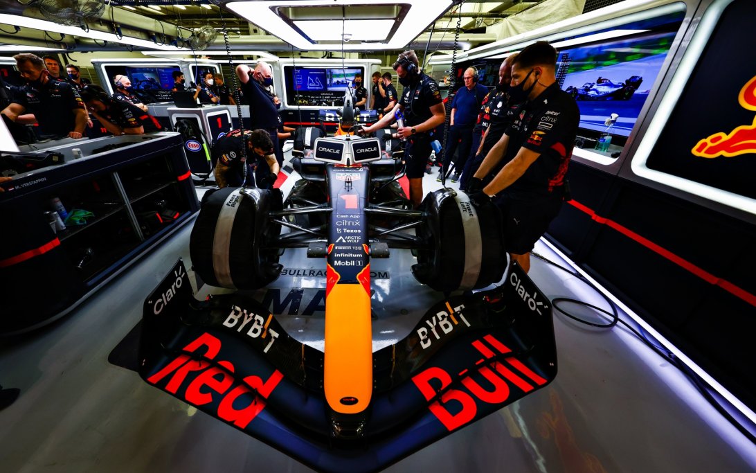 Verstappen pitbox
