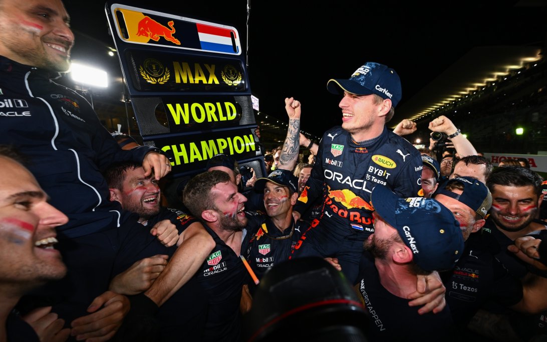 Zo kan Verstappen zijn Red Bull kampioen maken en Mercedes definitief onttronen RacingNews365 Zo kan Verstappen zijn Red Bull kampioen maken en Mercedes definitief onttronen RacingNews365
