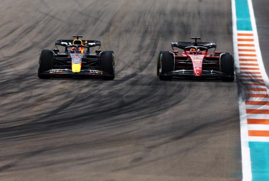 Verstappen Leclerc Miami overtake