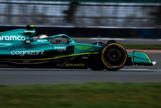 Vettel AMR22 shakedown Silverstone Aston Martin 2022