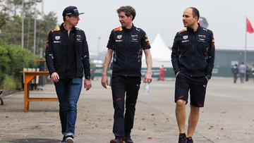 Voormalig engineer Verstappen bij Williams herenigd met Red Bull-kameraden