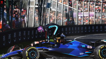 Williams explain why Albon's crash was triggered 'a few laps before'