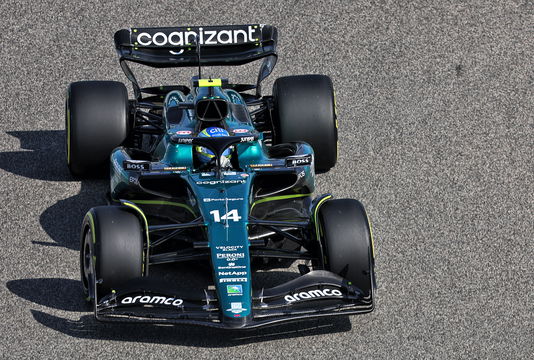 Alonso Aston Martin FP1 Bahrain GP