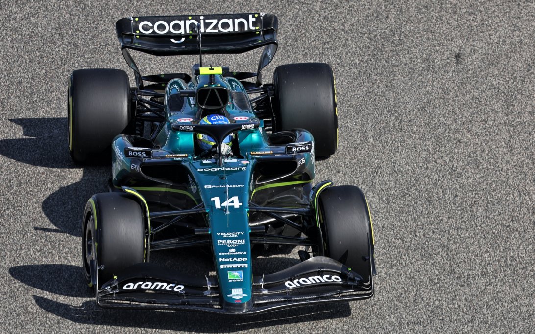 Alonso Aston Martin FP1 Bahrain GP
