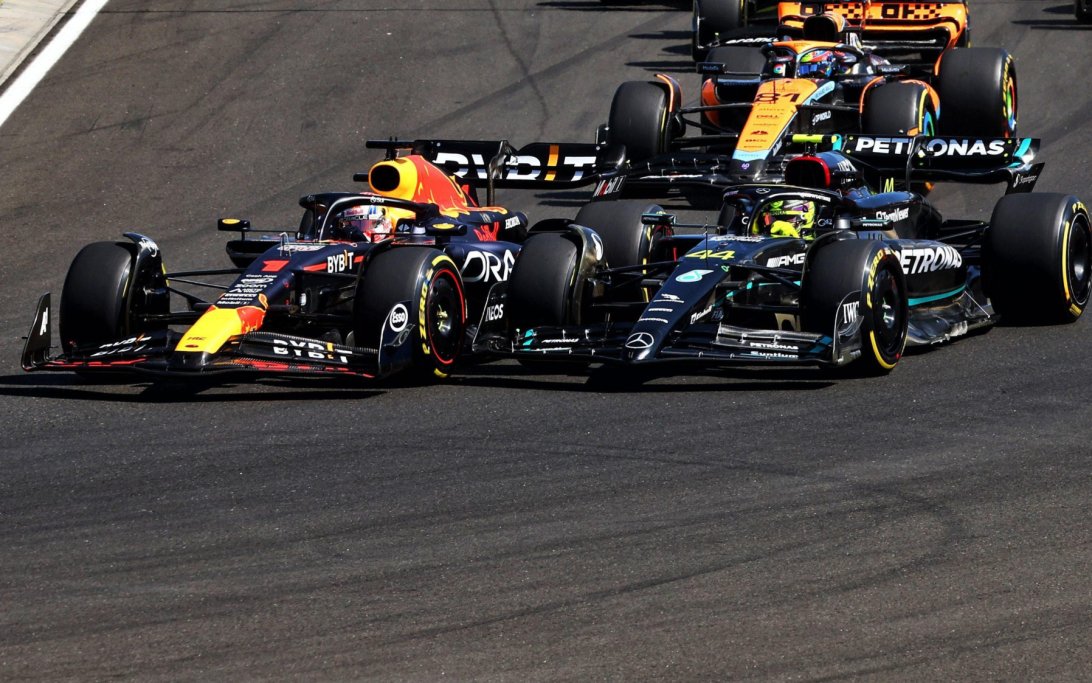 Verstappen Hamilton Hungary