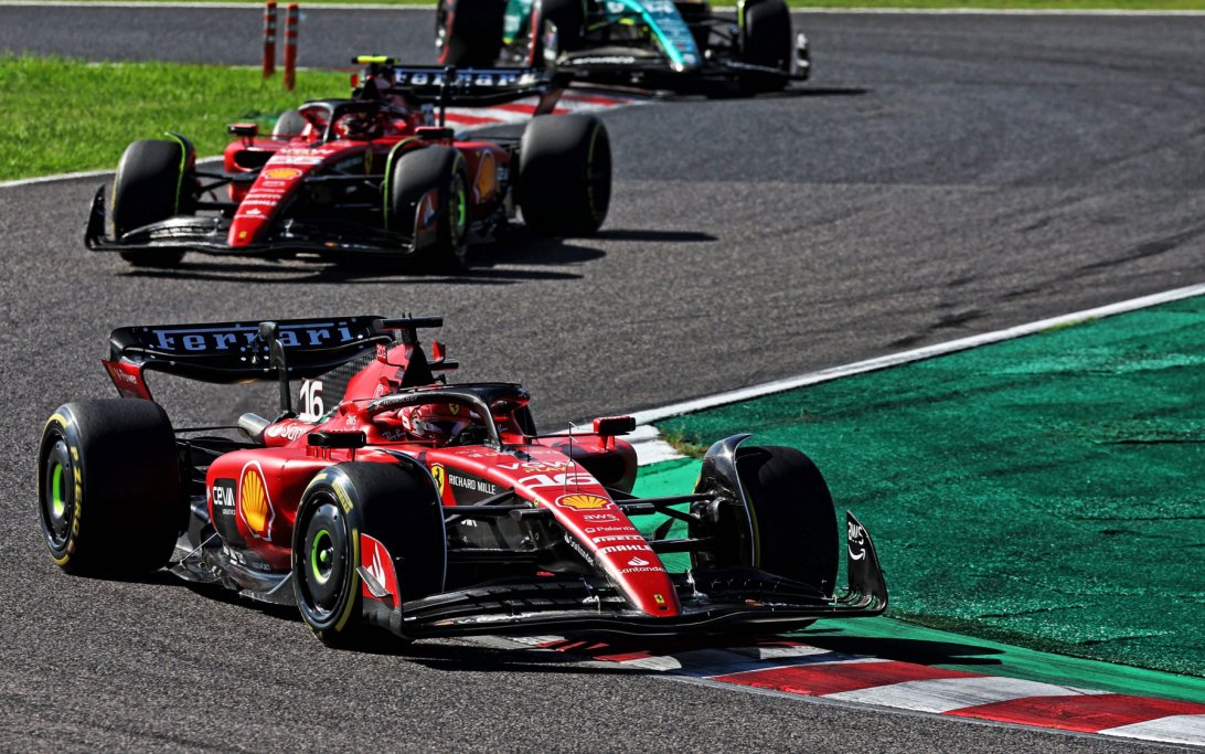 Leclerc Sainz Japan